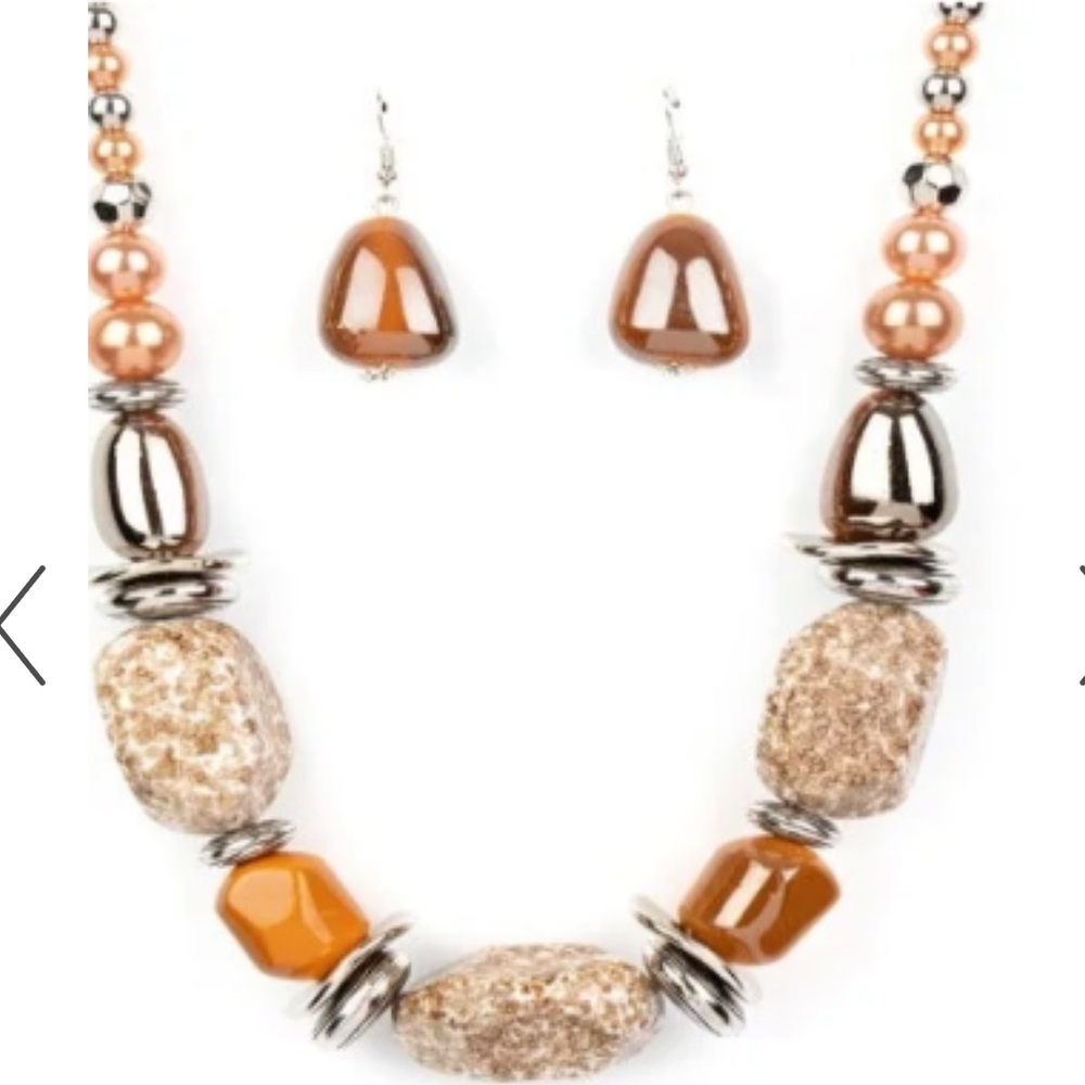 In Good Glazes Peach Necklace and earrings Set.New with tag